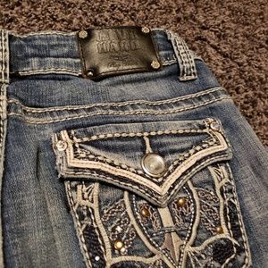 Live hard jeans